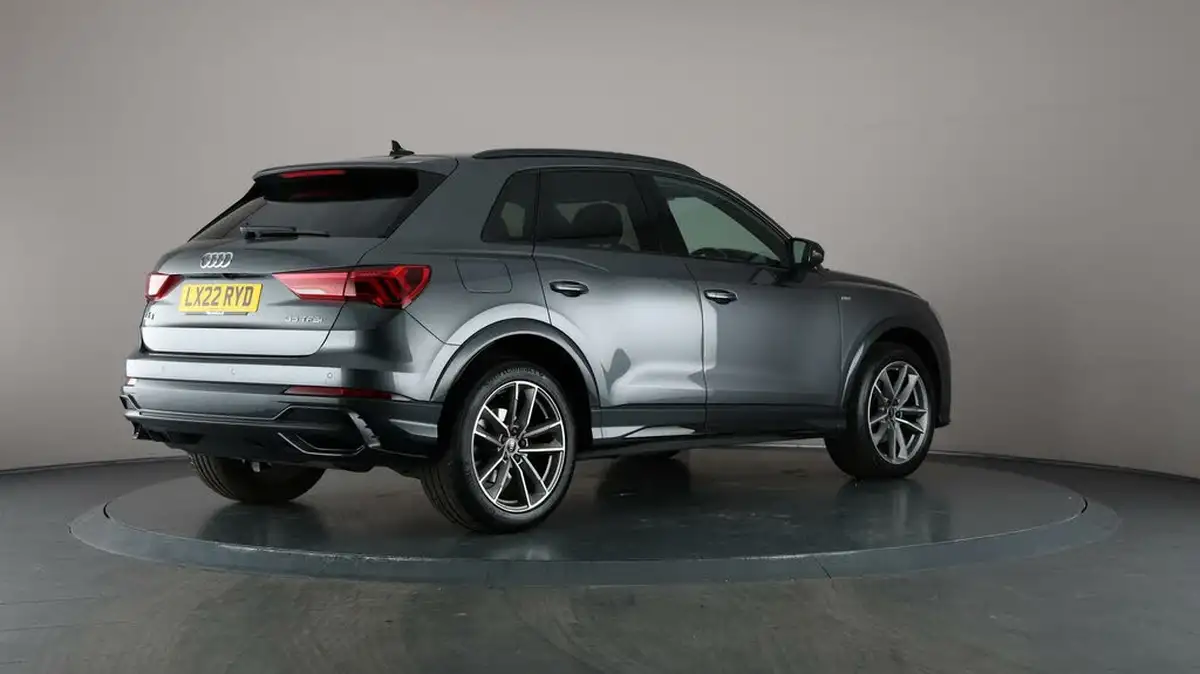 2022-audi-q3-15-35-tfsi-black-edition-codcomfort-sound-pack-station-wagon-big-62