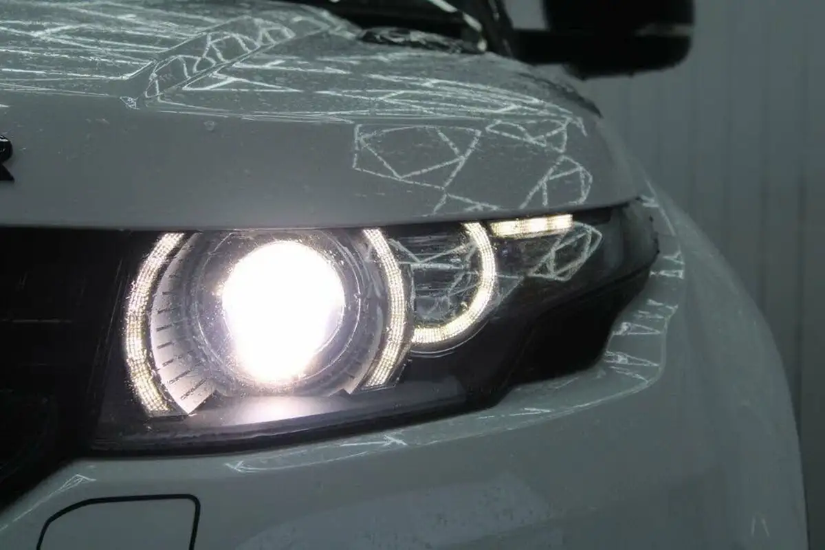 2013-land-rover-range-rover-evoque-22td-dynamic-hatchback-5d-auto-big-6