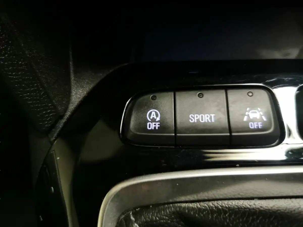 2021-vauxhall-corsa-12-turbo-sri-edition-100ps-big-17