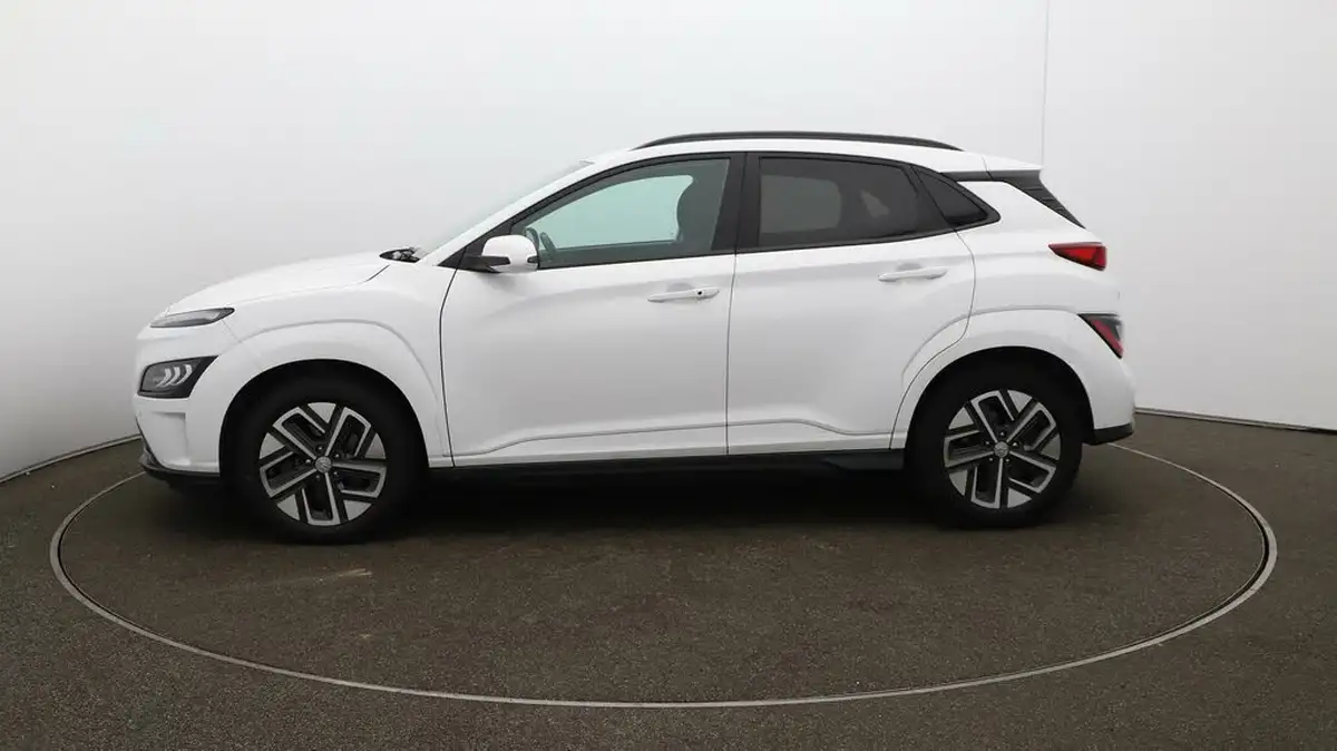 2022-hyundai-kona-e-premium-204ps-64kwh-7kw-obc-big-57