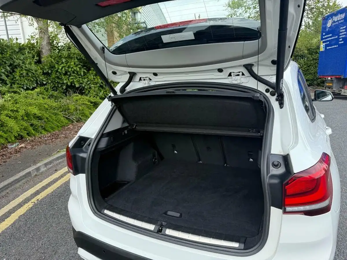 2022-bmw-x1-15-xdrive-25e-phev-sport-big-5