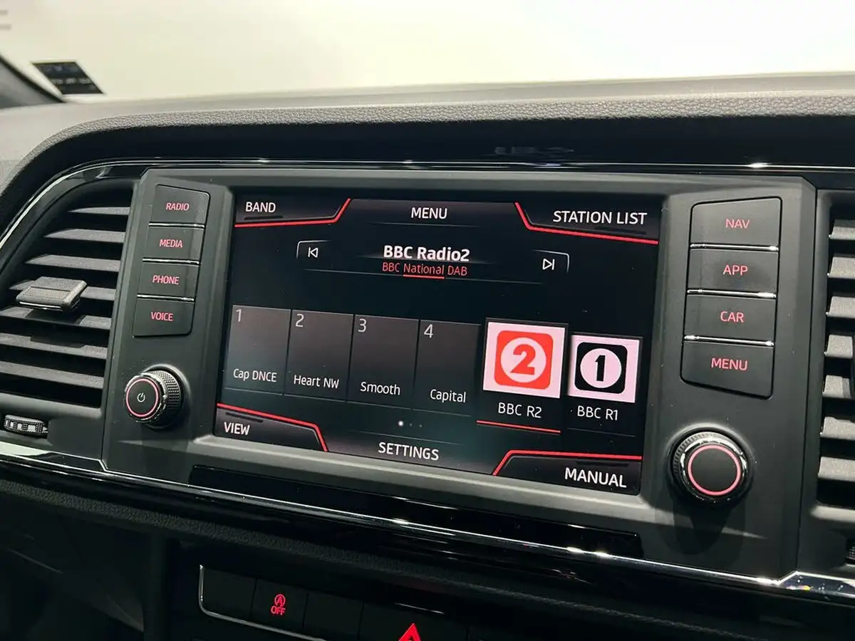 2018-seat-ateca-14-ecotsi-xcellence-big-36