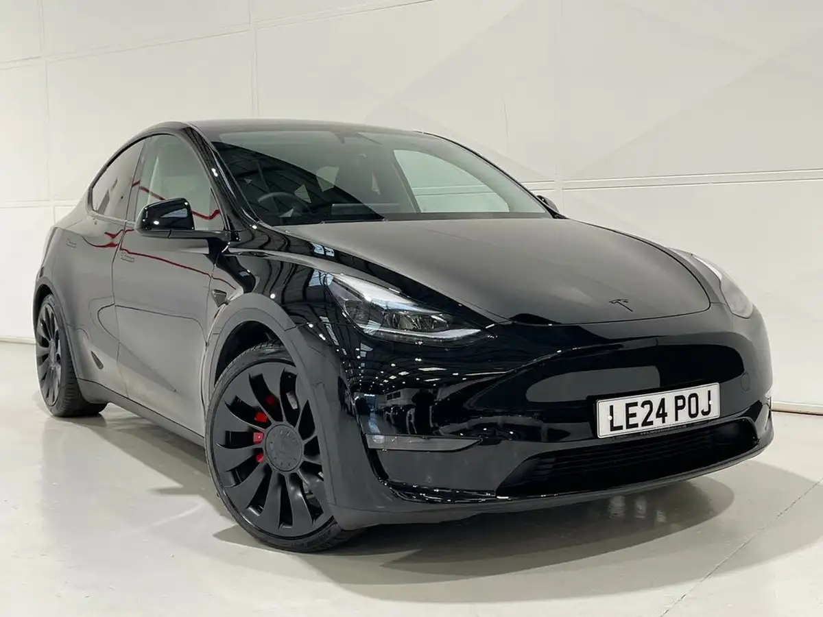 2024-tesla-model-y-e-performance-big-8