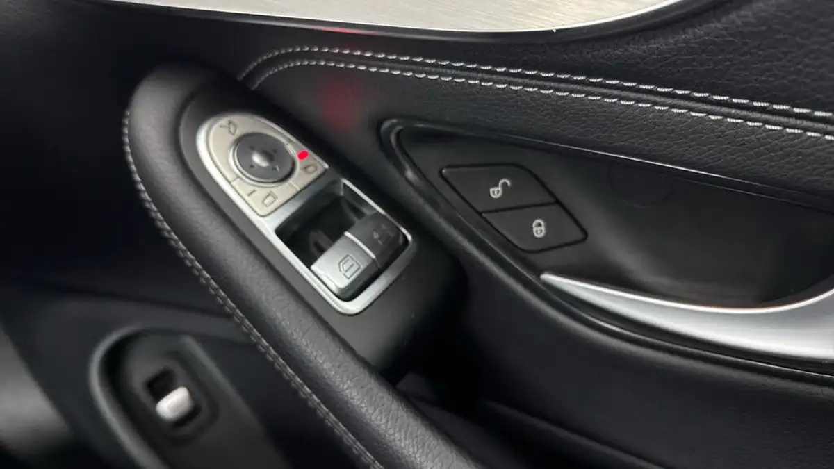 2022-mercedes-benz-c-class-15-c200-amg-line-edition-coupe-2d-big-20