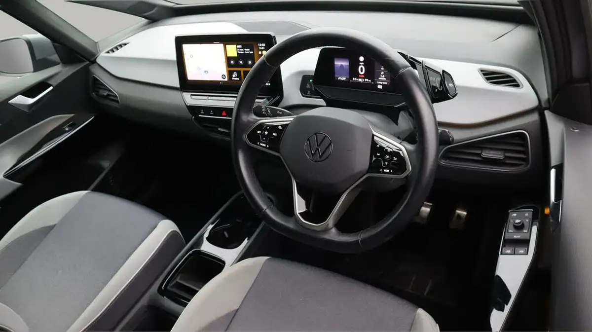 2022-volkswagen-id3-e-family-145ps-big-12