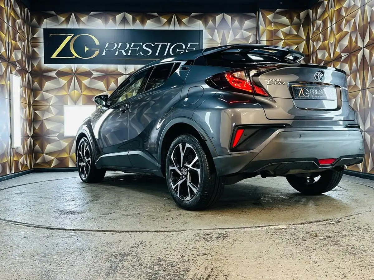 2021-toyota-c-hr-18-vvt-i-design-big-32