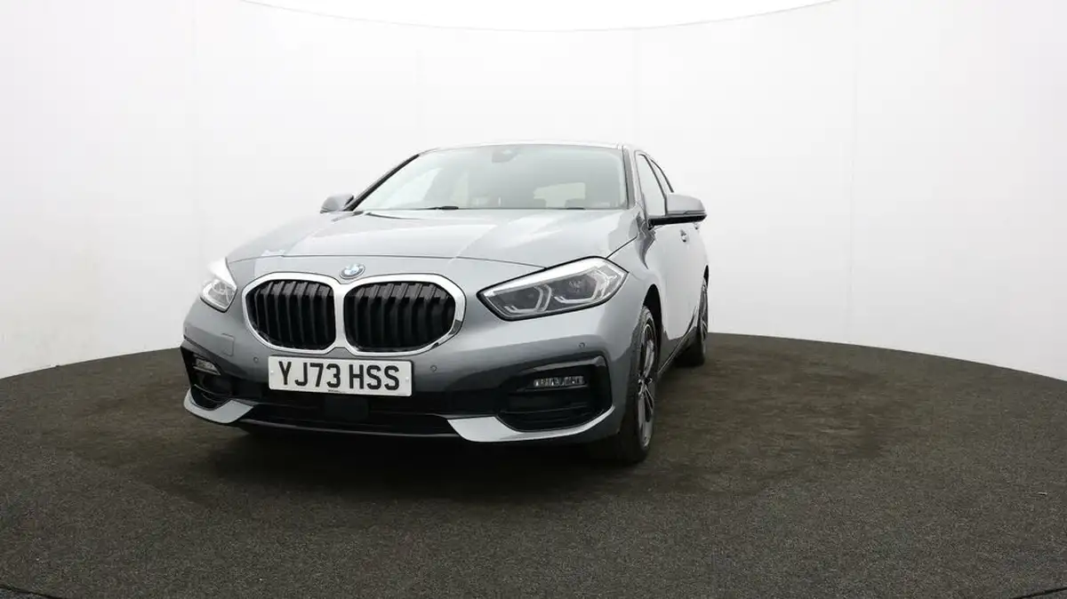 2024-bmw-1-series-15-118i-sport-dct-big-48