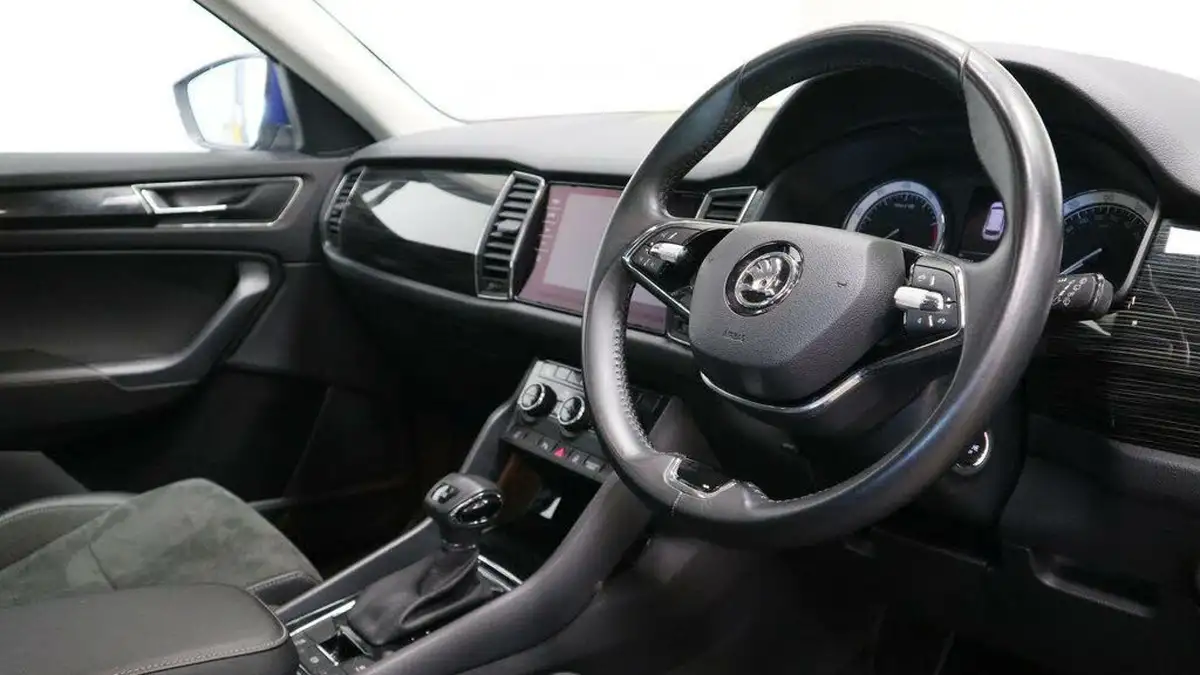 2021-skoda-kodiaq-15-tsi-se-l-dsg-big-5