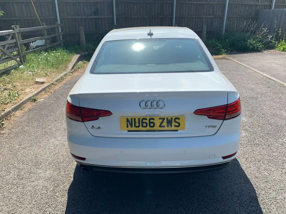 2016-audi-a4-14-tfsi-se-big-4