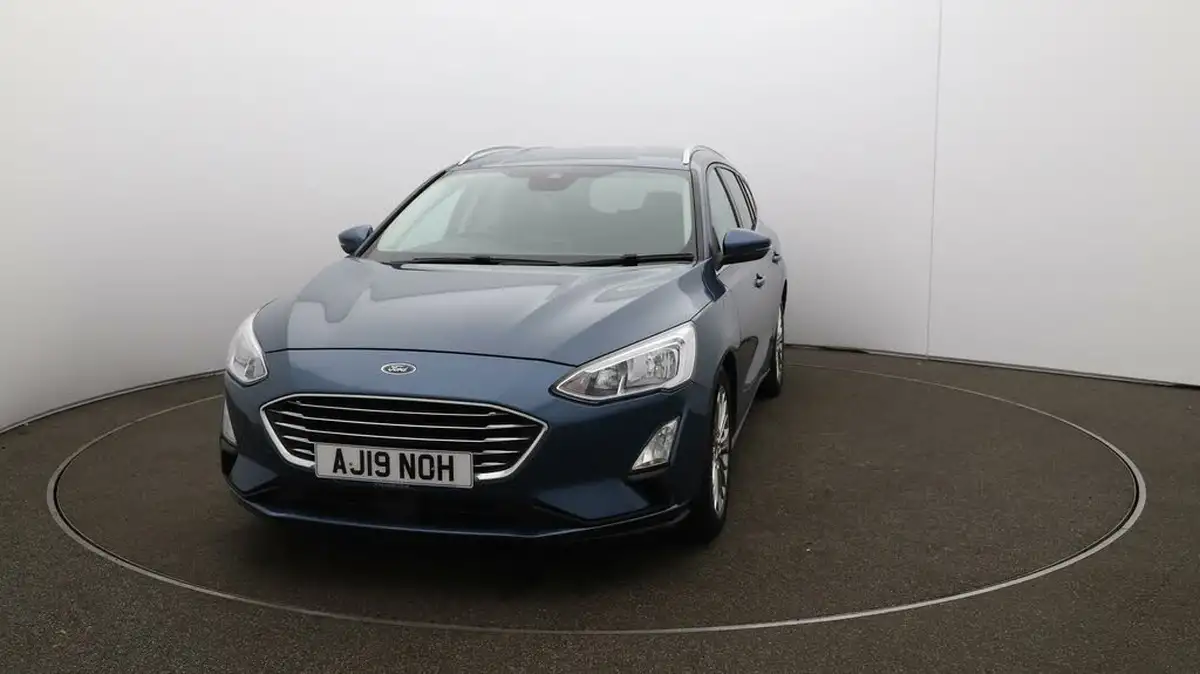 2019-ford-focus-10t-titanium-x-estate-auto-big-29
