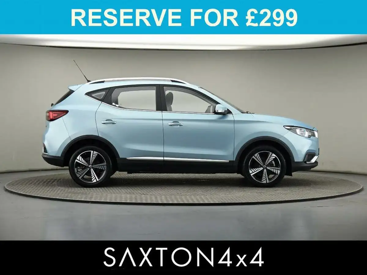 2021-mg-zs-suv-e-exclusive-ev-big-16