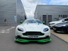 2017-aston-martin-vantage-47-gt8-small-6