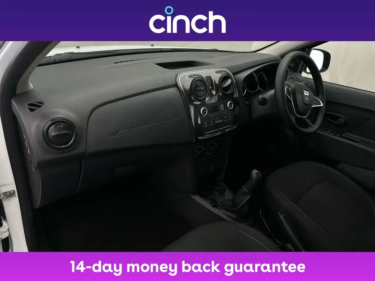2020-dacia-sandero-10-sce-essential-big-9