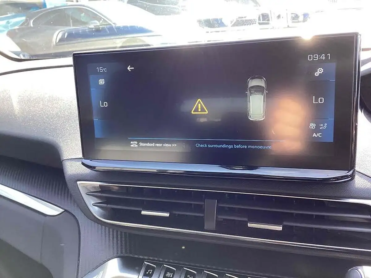 2021-peugeot-3008-suv-15-bluehdi-allure-eat8-big-14