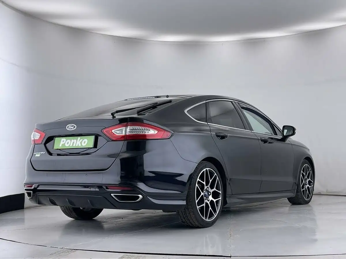 2016-ford-mondeo-20tdci-titanium-210ps-hatchback-powershift-big-4