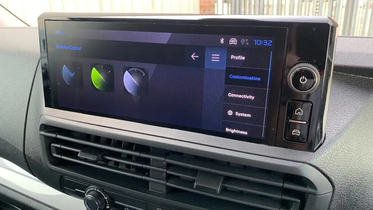2024-peugeot-expert-20-bluehdi-professional-standard-panel-big-40