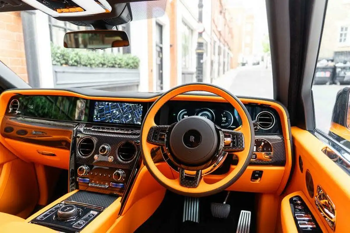 2024-rolls-royce-cullinan-675-black-badge-big-3