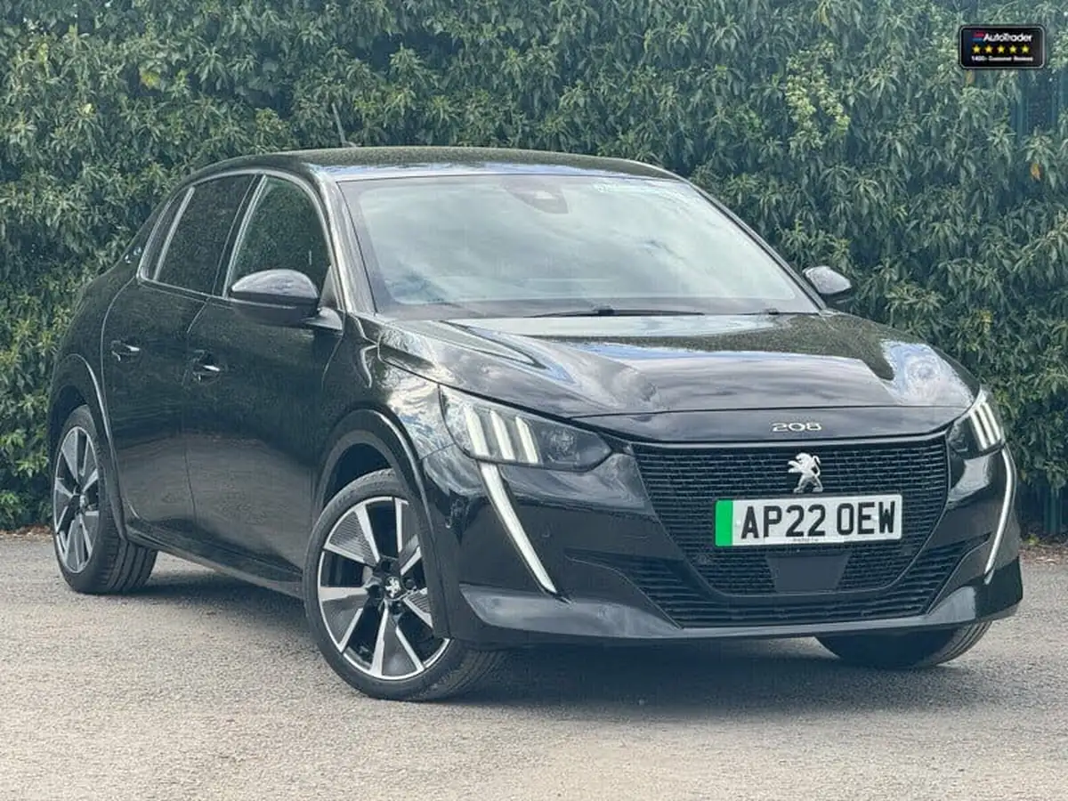 2022-peugeot-208-e-gt-premium-big-33