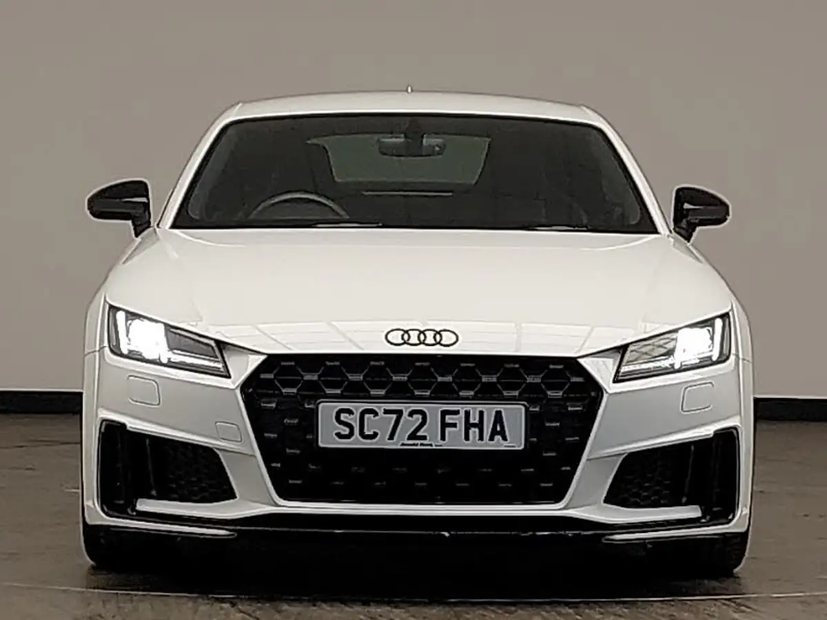 2023-audi-tt-coupe-20-40-tfsi-black-edition-big-15
