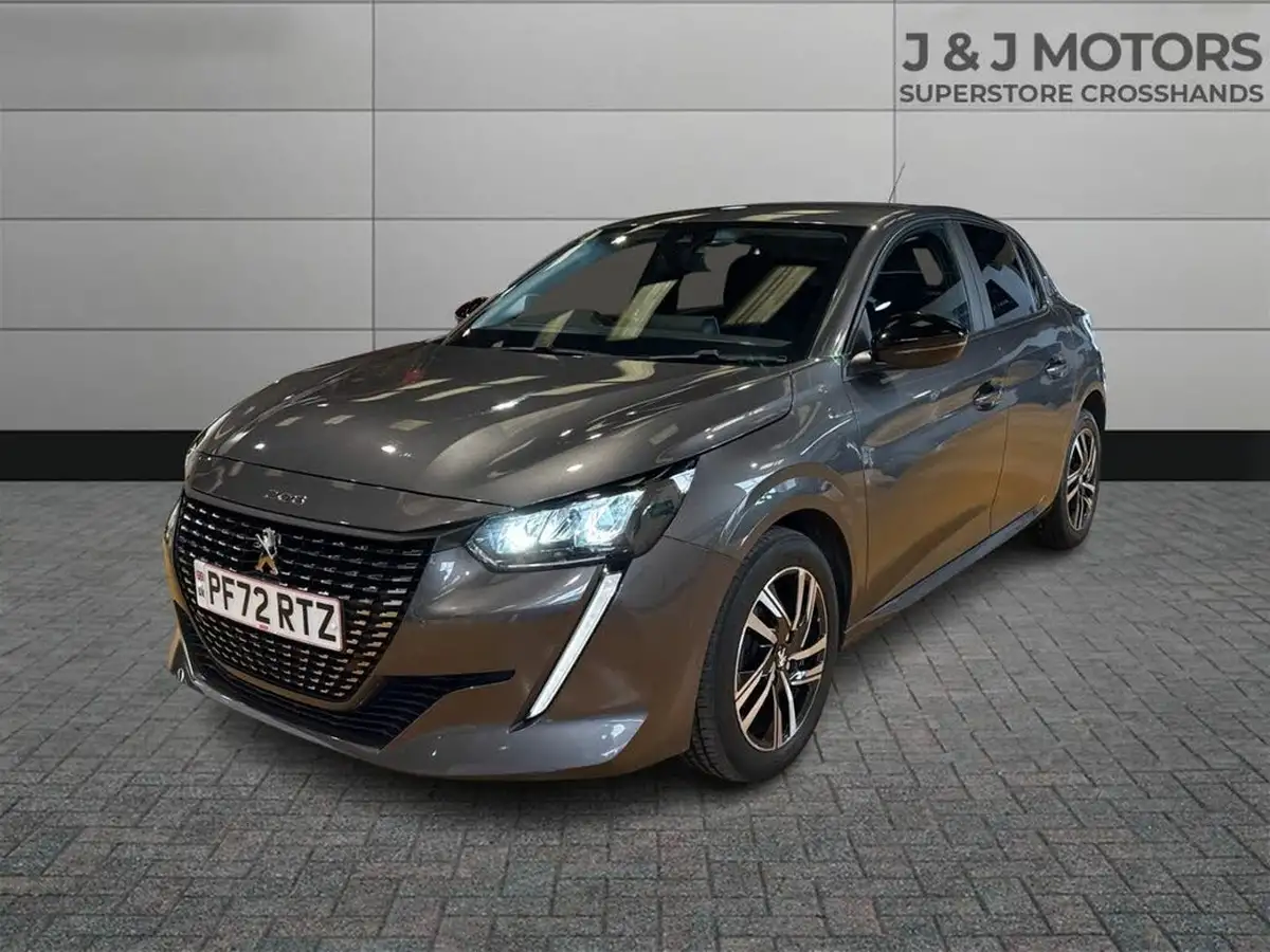 2023-peugeot-208-12-puretech-active-premium-100ps-big-1