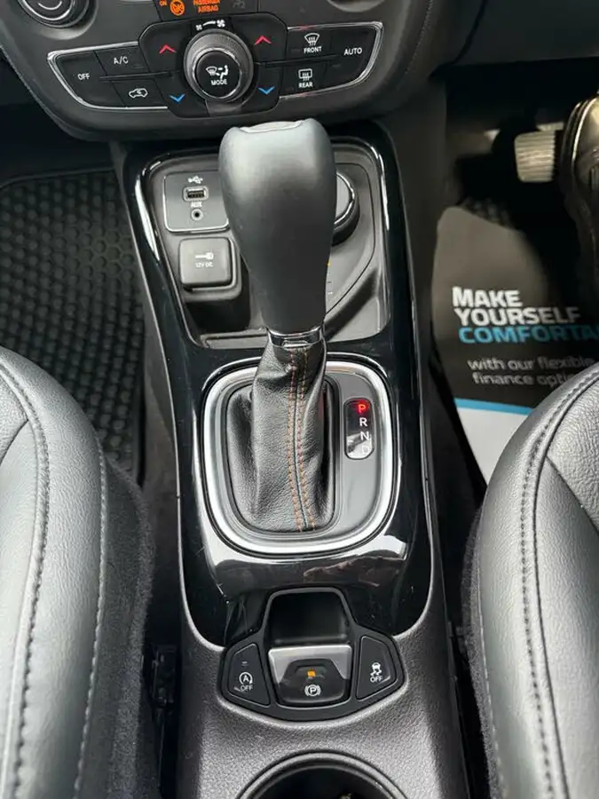 2020-jeep-compass-20multijet-ii-limited-168bhp-auto-big-18