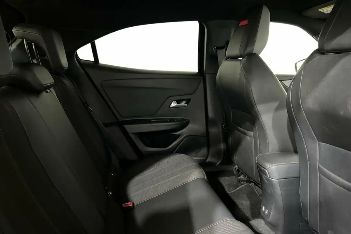 2021-vauxhall-mokka-12-sri-nav-premium-100ps-big-7