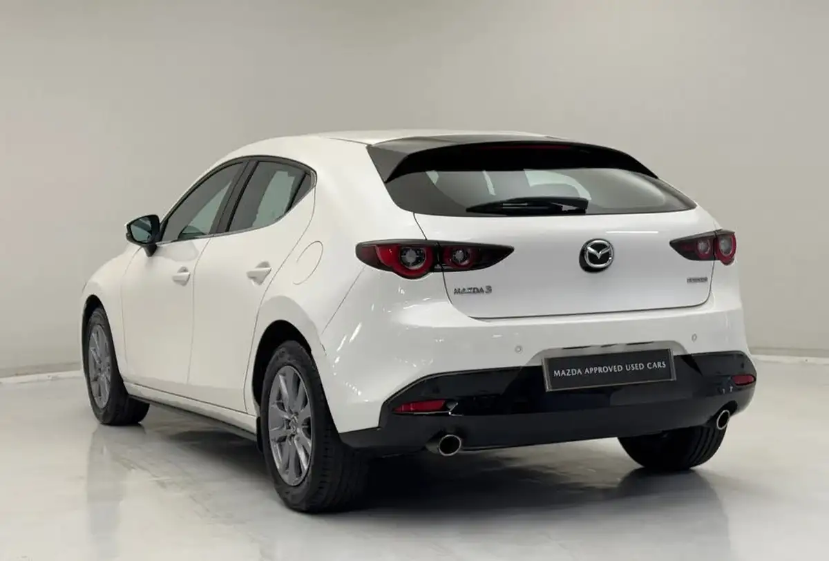 2022-mazda-mazda3-20-se-l-big-4