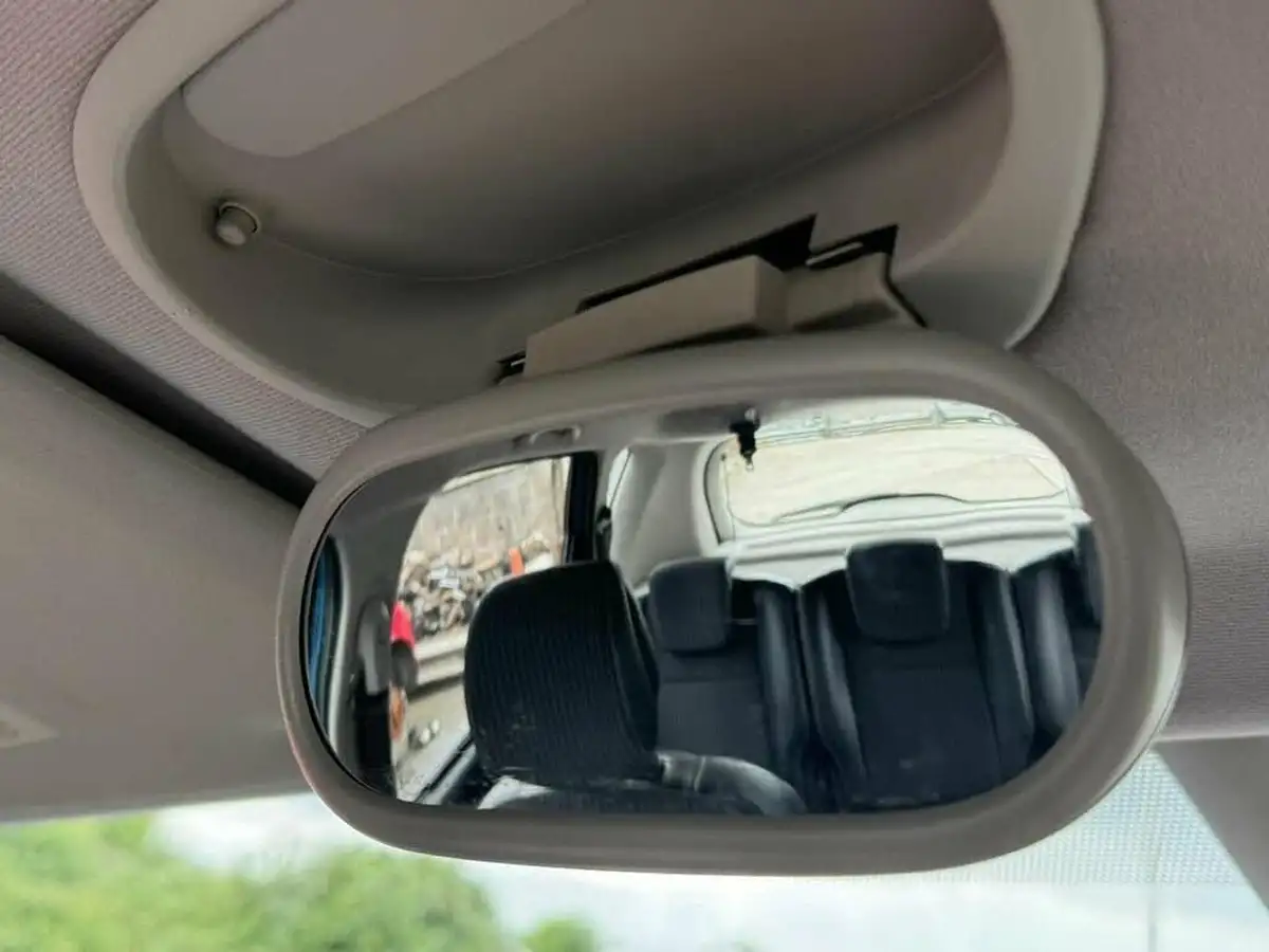 2012-renault-scenic-16-dynamique-tom-tom-big-35