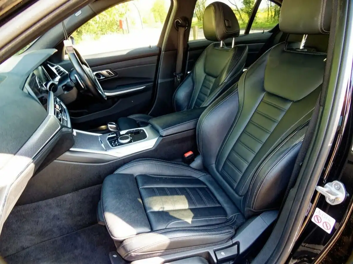 2019-bmw-3-series-20-330e-m-sport-plus-pack-big-26