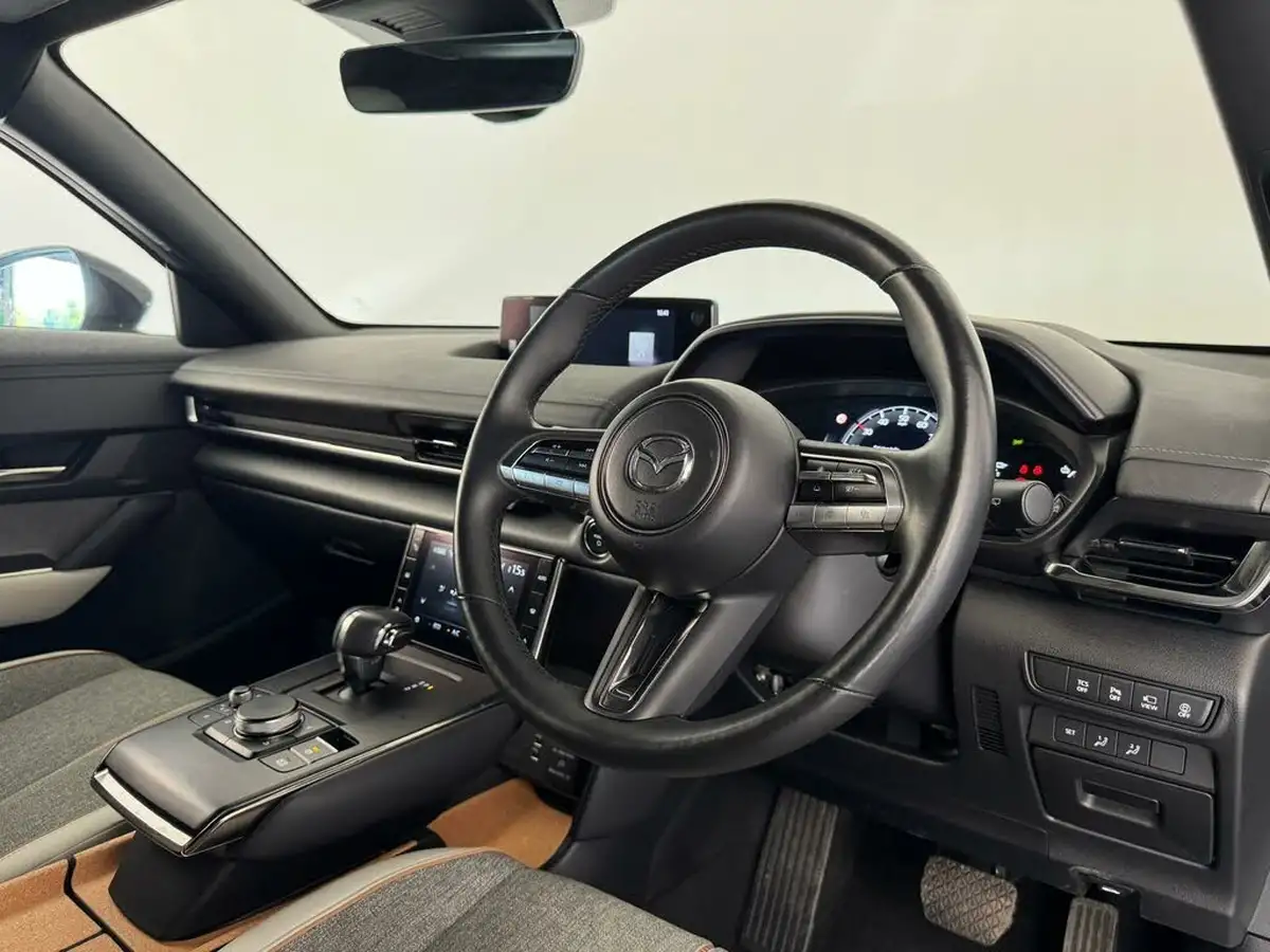 2021-mazda-mx-30-e-gt-sport-tech-big-47