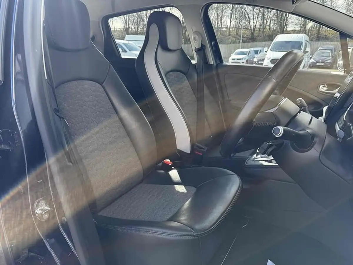 2022-renault-zoe-e-gt-line-big-25