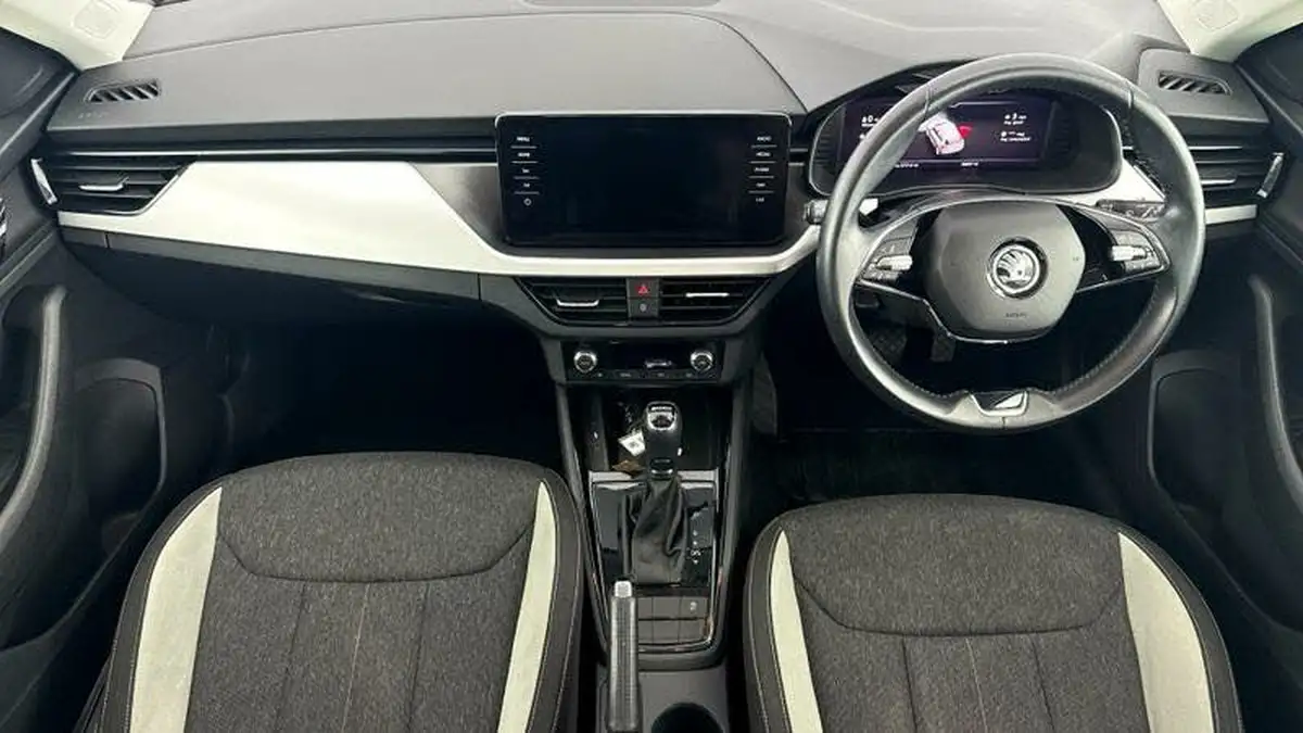 2021-skoda-kamiq-10-tsi-se-l-109ps-dsg-big-7