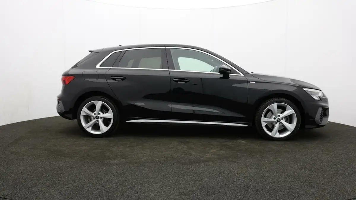 2021-audi-a3-14-40-tfsi-e-s-line-big-31