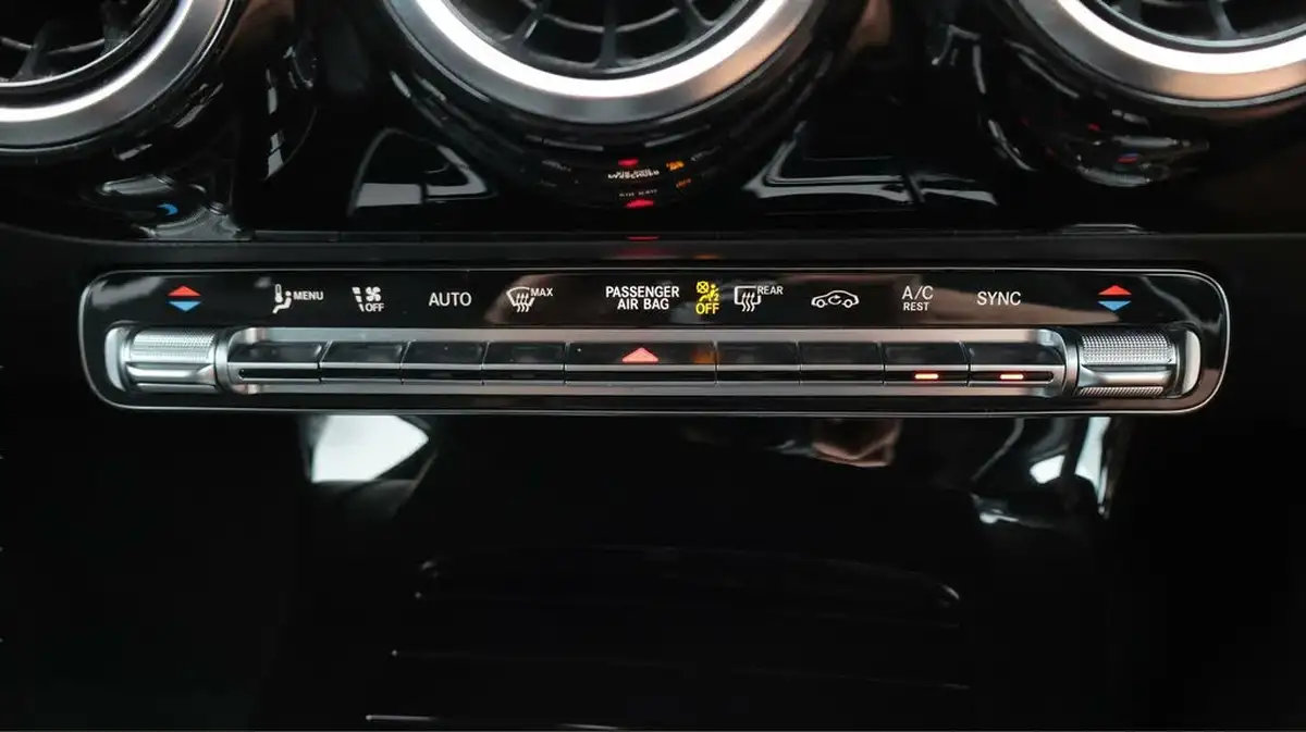 2021-mercedes-benz-a-class-20d-a220d-amg-line-hatchback-5d-big-12