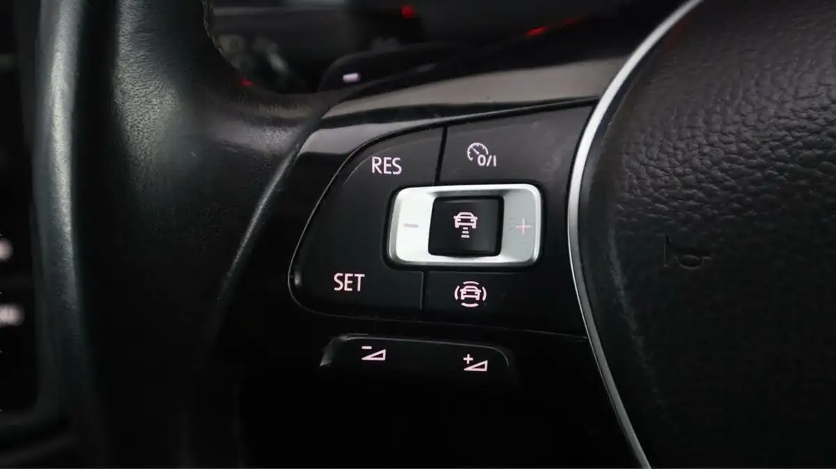 2019-volkswagen-tiguan-20tdi-match-150ps-4motion-dsg-big-22