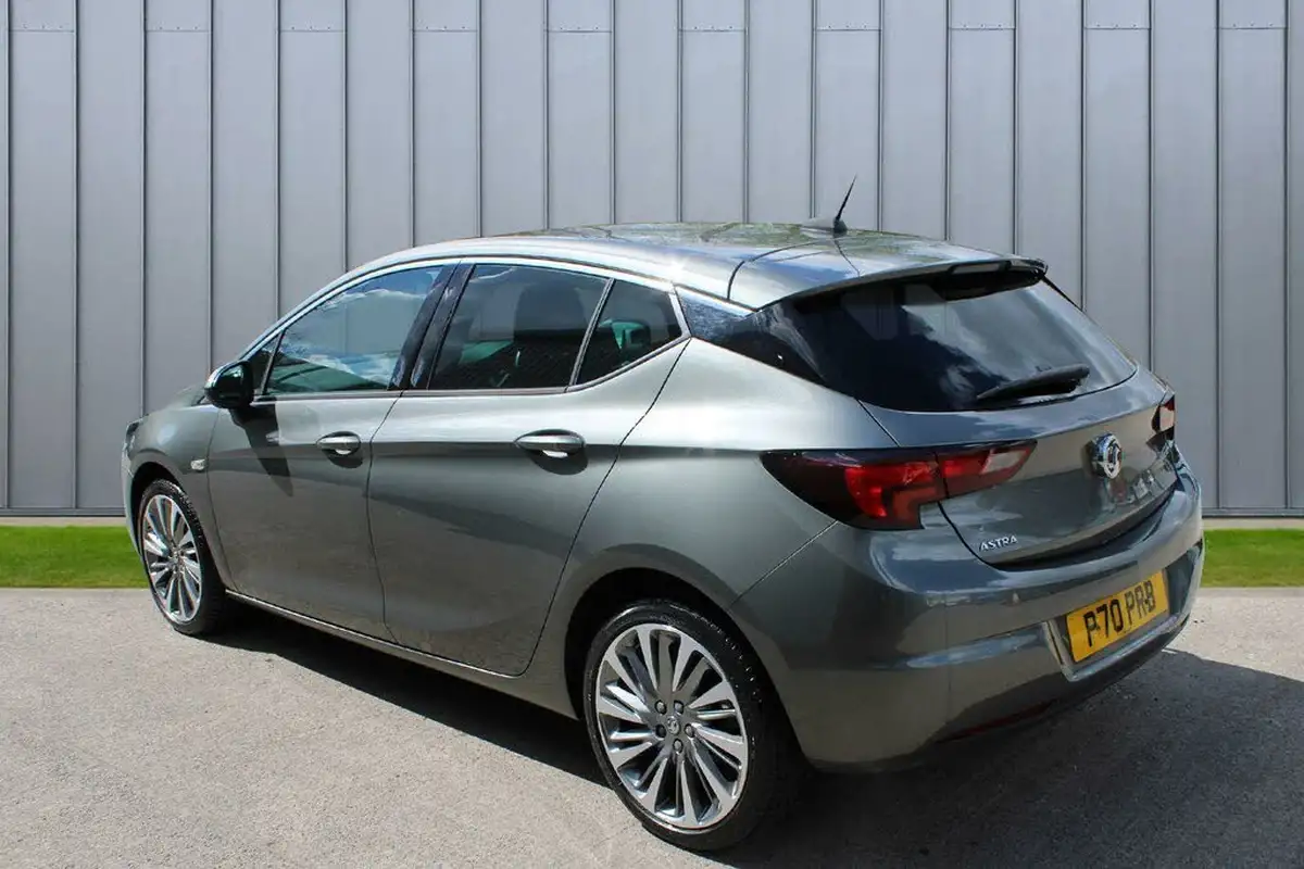 2019-vauxhall-astra-14i-16v-turbo-griffin-ss-big-4
