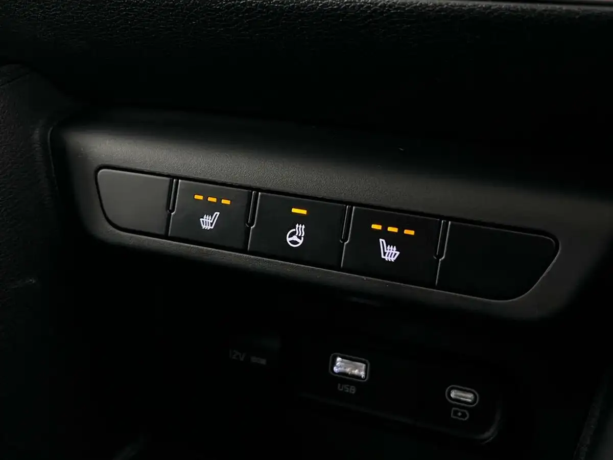 2022-kia-sportage-16-t-gdi-launch-edition-big-36