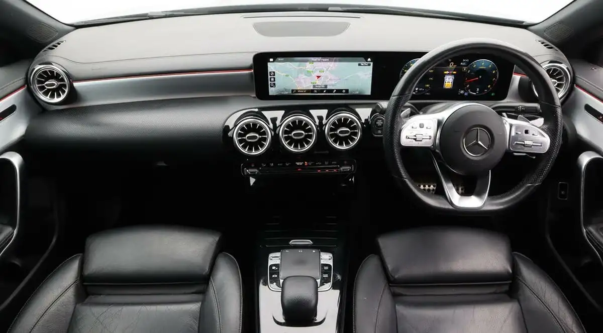 2019-mercedes-benz-cla-20-cla-220-amg-line-premium-shooting-brake-5d-big-13