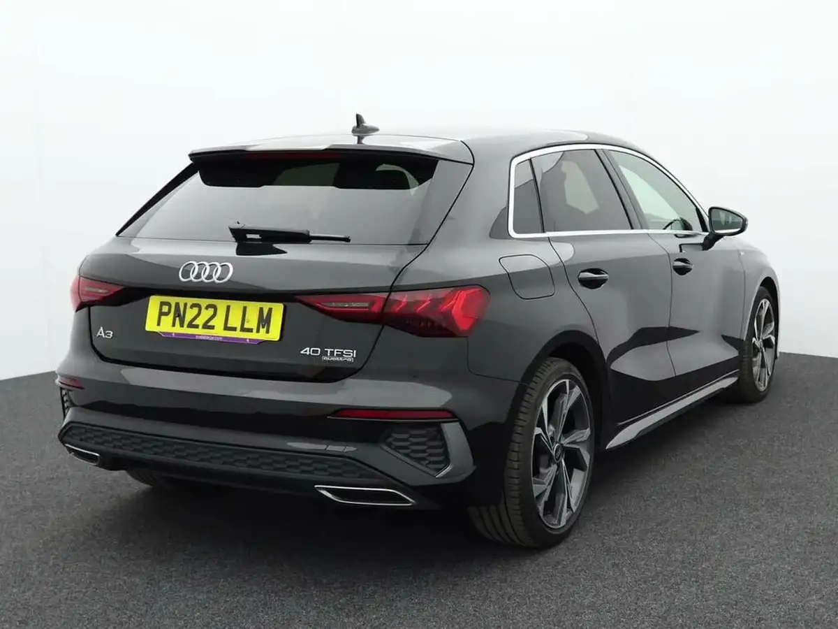 2022-audi-a3-20-40-tfsi-s-line-sportback-5d-big-4