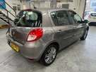 2012-renault-clio-12-dynamique-tom-tom-tce-100bhp-hatchback-5d-small-4