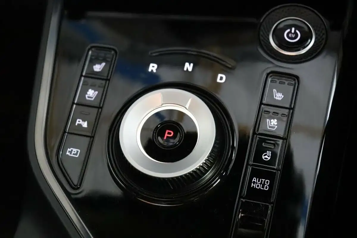 2022-kia-niro-ev-e-4-big-31