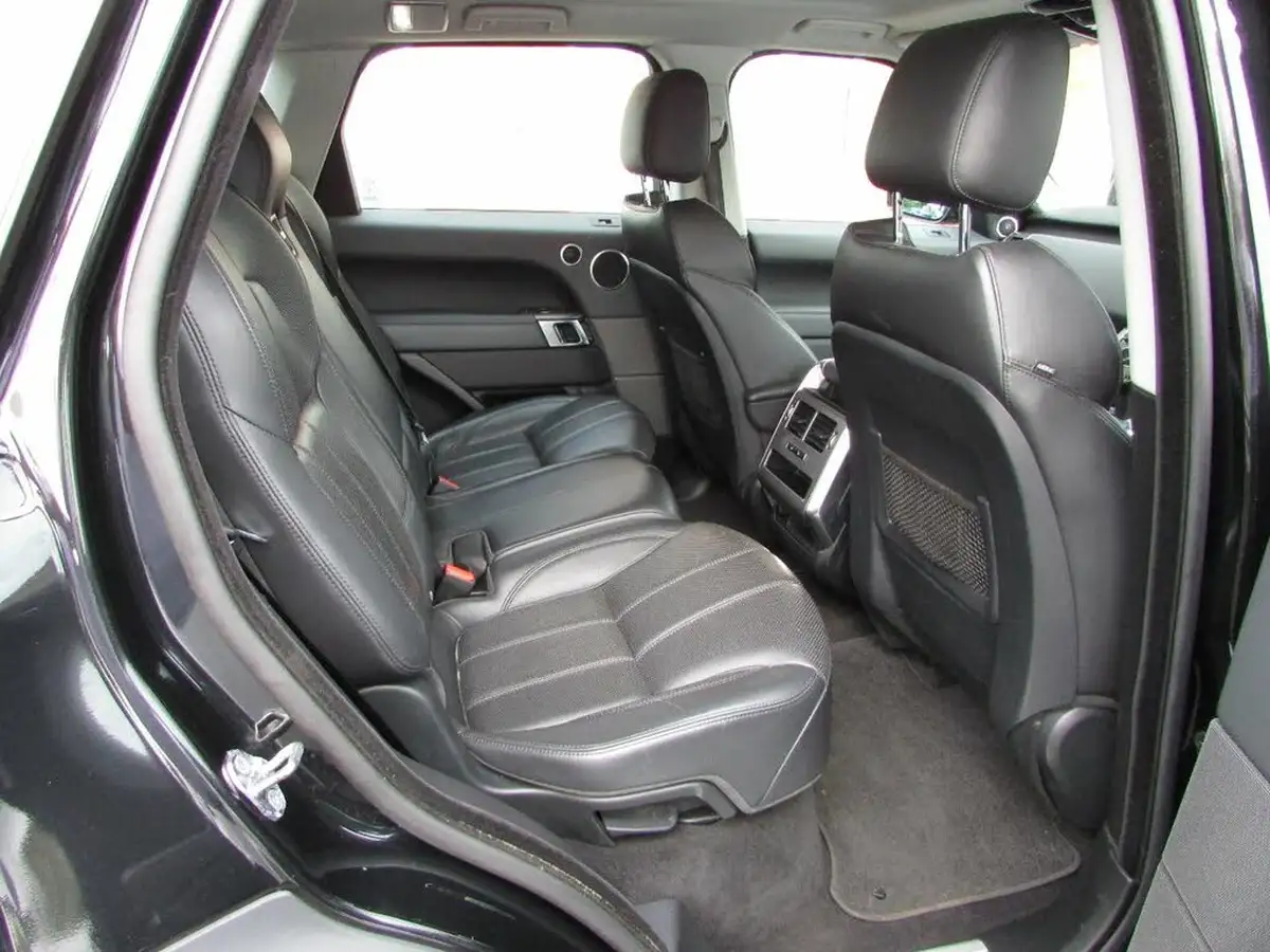 2015-land-rover-range-rover-sport-30-sd-v6-hse-292ps-4x4-big-9