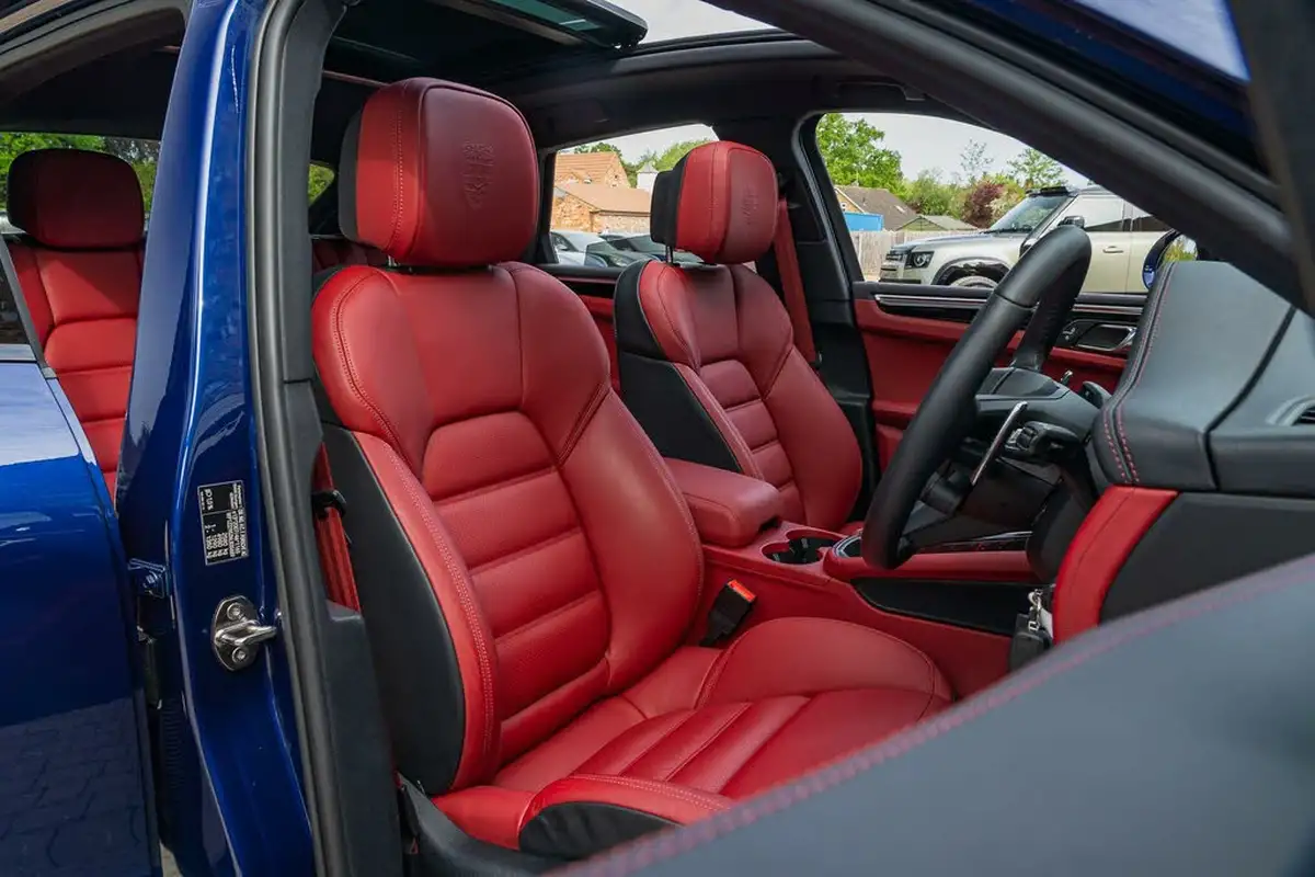 2022-porsche-macan-29-v6-s-big-27