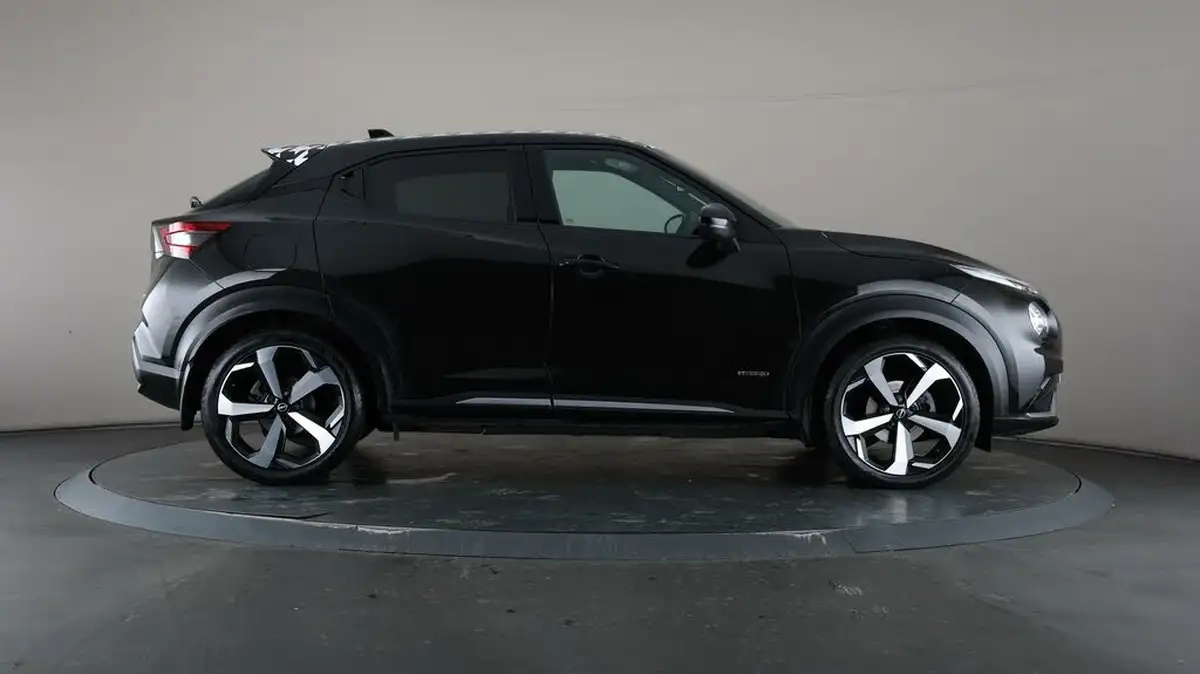 2022-nissan-juke-16-hybrid-tekna-big-54
