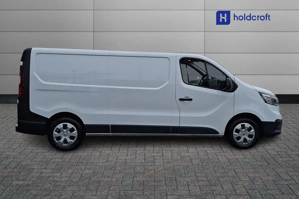 2023-renault-trafic-20dci-ll30-130-start-big-4