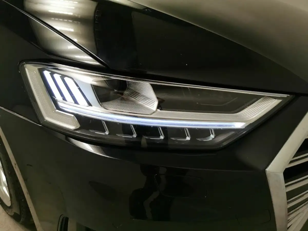 2019-audi-a8-30-50-tdi-big-26