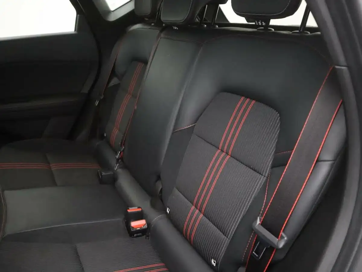 2022-renault-captur-13-tce-rs-line-big-9