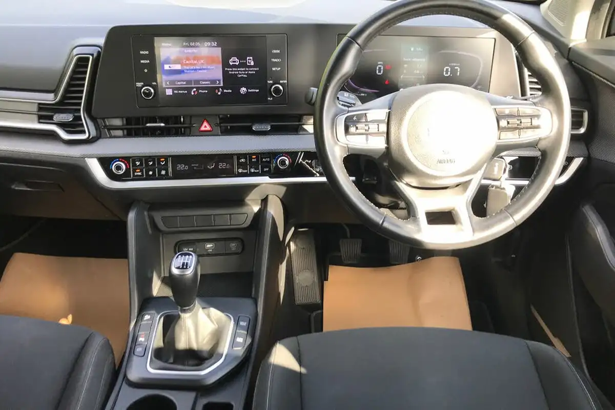 2022-kia-sportage-16-t-gdi-2-148bhp-1598cc-big-10