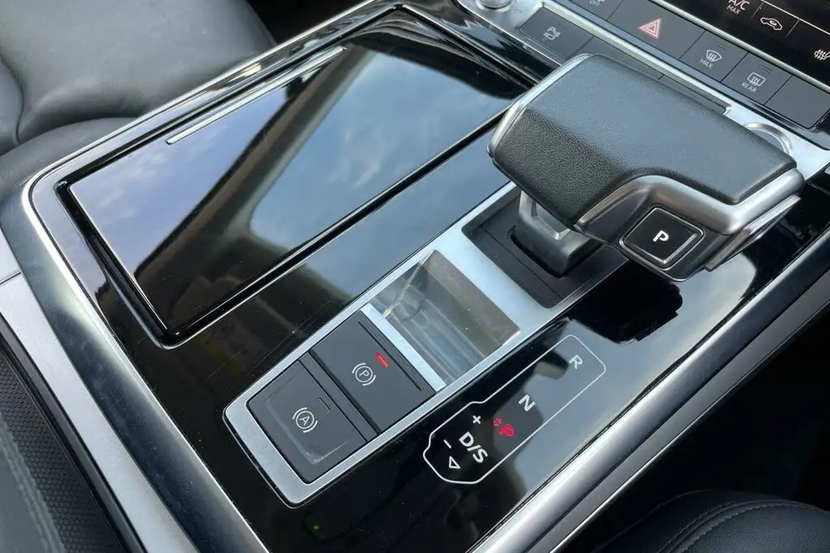 2022-audi-q7-30-55-tfsi-sport-big-33