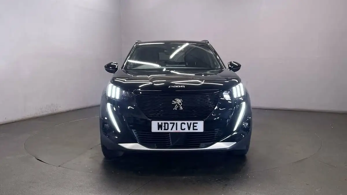 2022-peugeot-2008-suv-e-gt-big-2